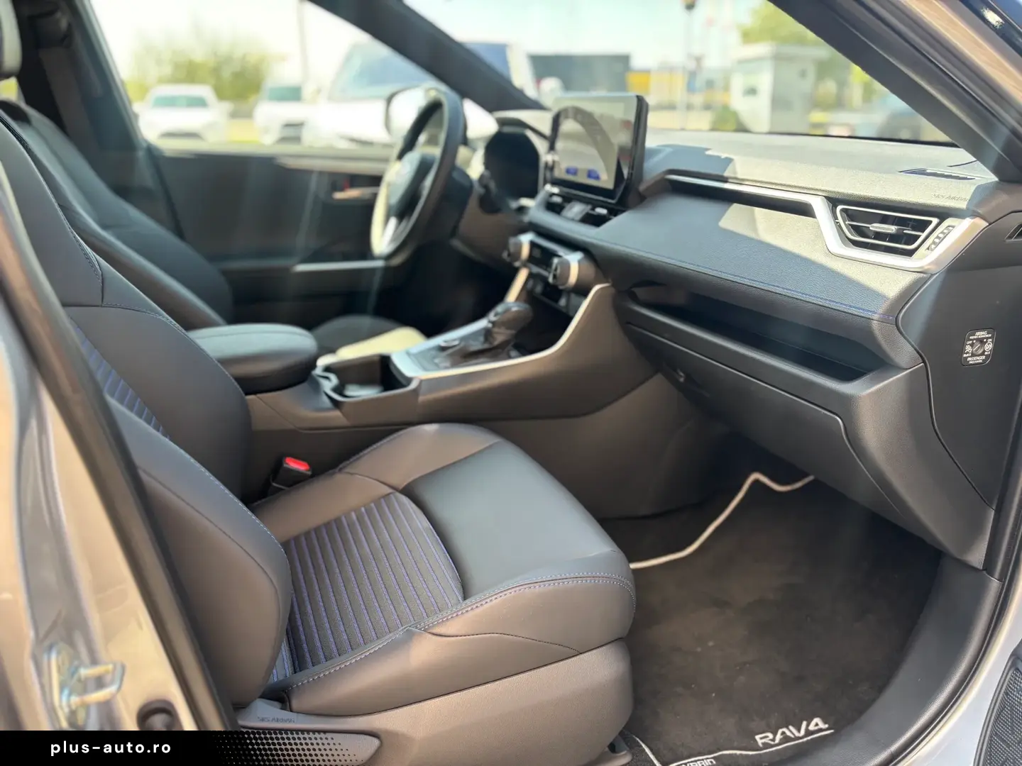 Toyota RAV4 2.5 VVT-iE 4x4 Exclusive Bi-Tone