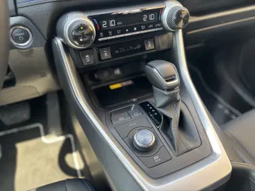 Toyota RAV4 2.5 VVT-iE 4x4 Exclusive Bi-Tone