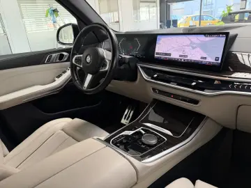 BMW X5 M-SPORT XD LEDER NAVI PANO LED KAMERA DAB R20
