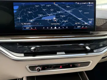 BMW X5 M-SPORT XD LEDER NAVI PANO LED KAMERA DAB R20