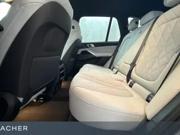 BMW X5 xDrive30d M-Sport Navi 360  ACC HUD H&K adLED