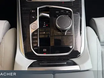 BMW X5 xDrive30d M-Sport Navi 360  ACC HUD H&K adLED