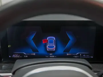 BMW X5 xDrive50e M Sport  LED Nav Pano Kamera SHZ