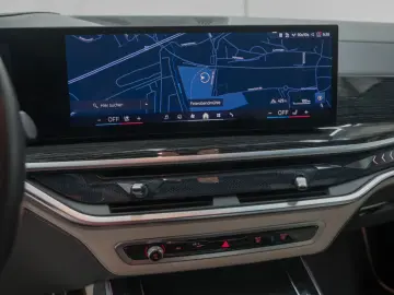 BMW X5 xDrive50e M Sport  LED Nav Pano Kamera SHZ