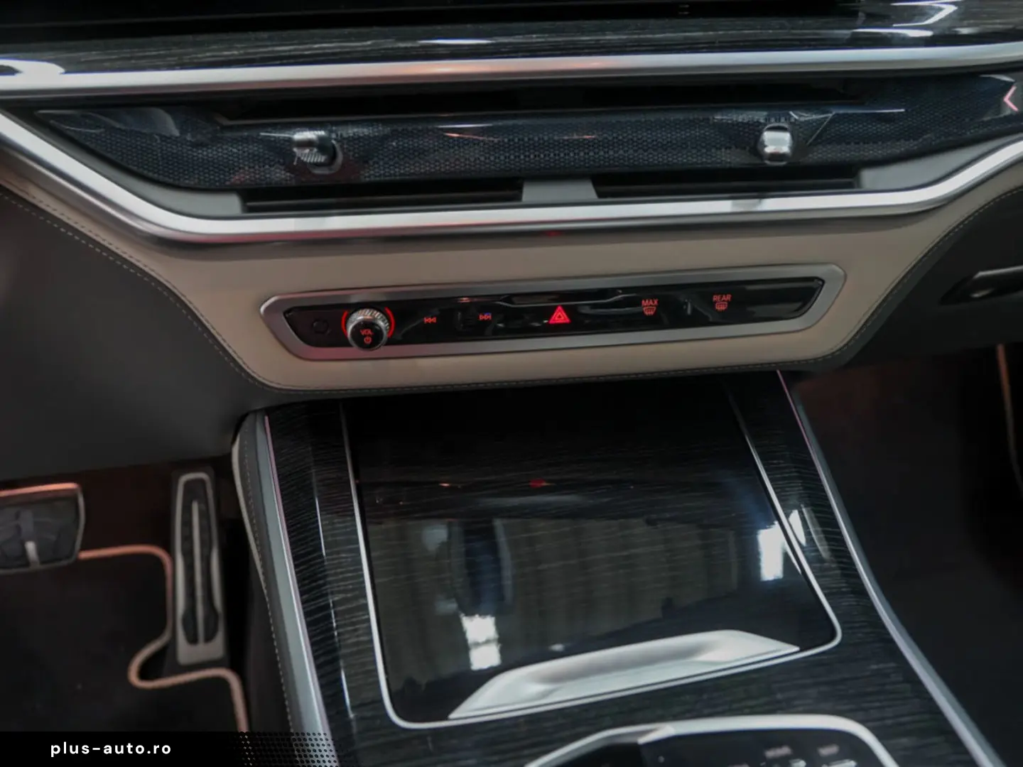 BMW X5 xDrive50e M Sport  LED Nav Pano Kamera SHZ