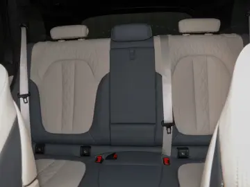 BMW X5 xDrive50e M Sport  LED Nav Pano Kamera SHZ