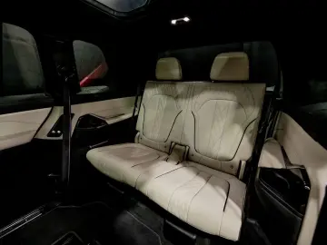 BMW X7 xDrive 40 i M Sport  Garantie