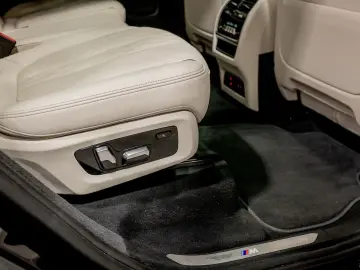 BMW X7 xDrive 40 i M Sport  Garantie