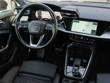 Audi A3 40 TFSIe Sportback S tronic advanced