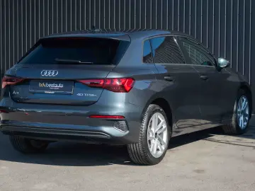 Audi A3 40 TFSIe Sportback S tronic advanced