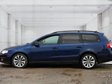 VW PASSAT   An 2008   Motor 2 0