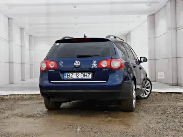 VW PASSAT   An 2006   Motor 1 6