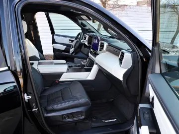 Toyota Tundra MAXIM CAPSTONE