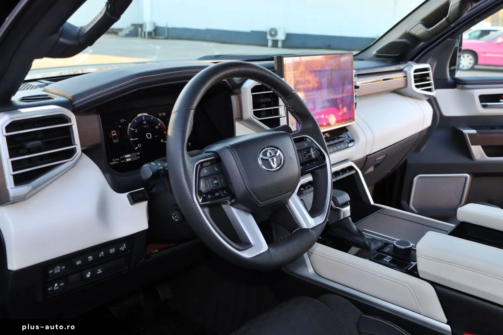 Toyota Tundra MAXIM CAPSTONE