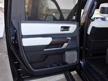 Toyota Tundra MAXIM CAPSTONE