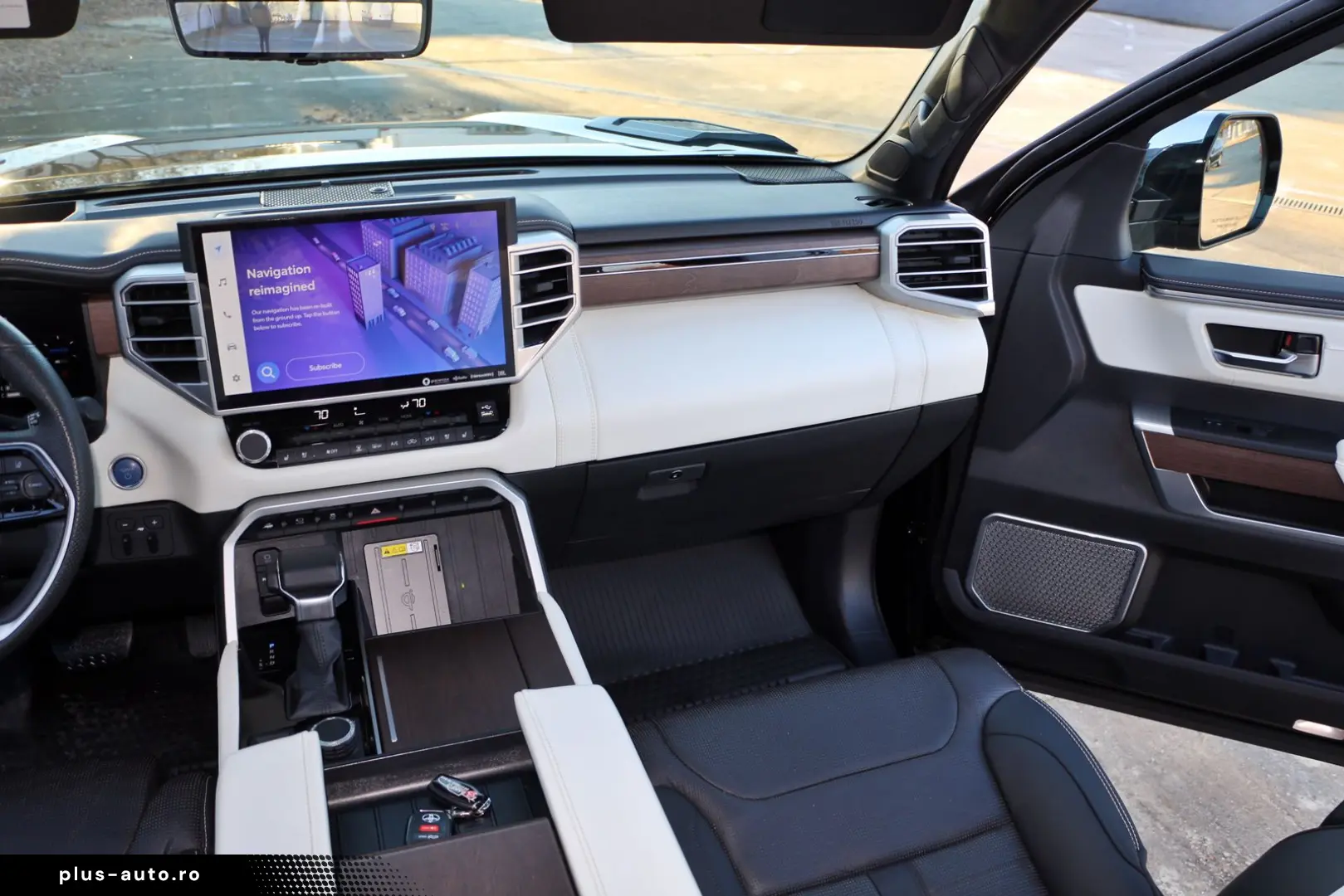 Toyota Tundra MAXIM CAPSTONE