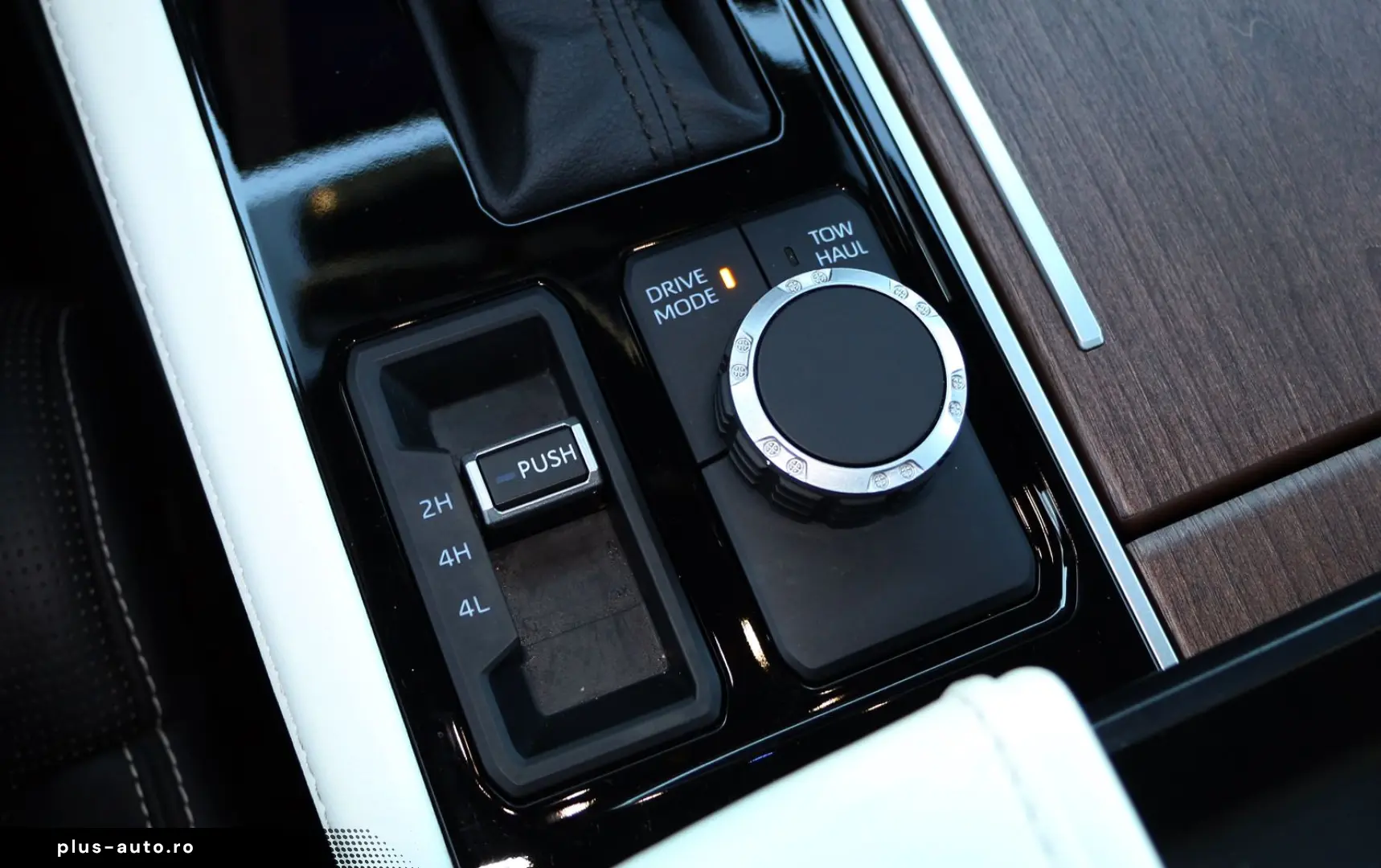 Toyota Tundra MAXIM CAPSTONE