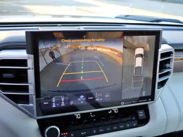 Toyota Tundra MAXIM CAPSTONE