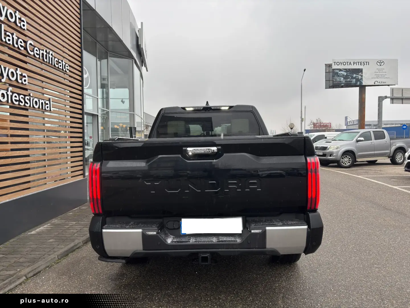 Toyota Tundra MAXIM CAPSTONE