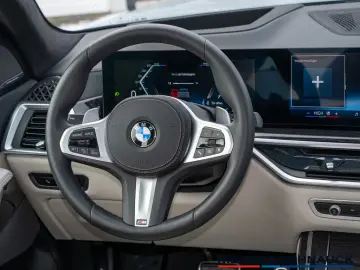 BMW X7 xDrive 40d M-Sport HUD STANDHZ LED PANO 360