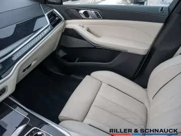 BMW X7 xDrive 40d M-Sport HUD STANDHZ LED PANO 360