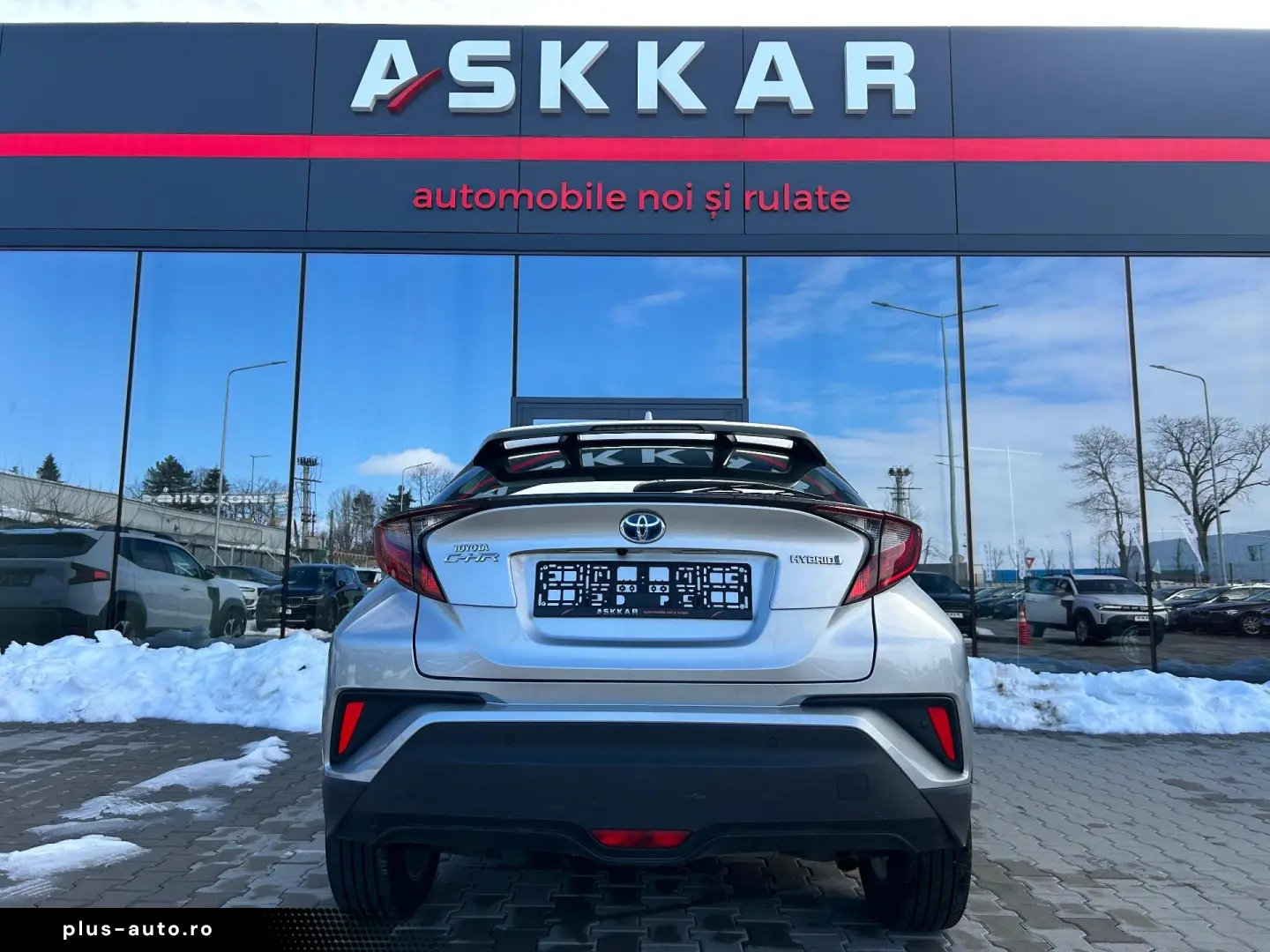 Toyota C-HR 1.8 HSD 122 CP 4x2 CVT Style 2023