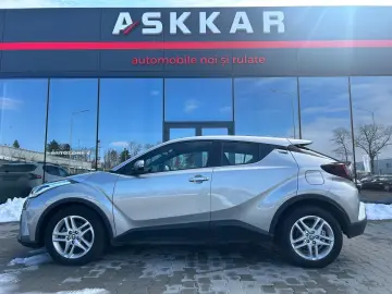 Toyota C-HR 1.8 HSD 122 CP 4x2 CVT Style 2023