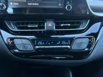 Toyota C-HR 1.8 HSD 122 CP 4x2 CVT Style 2023