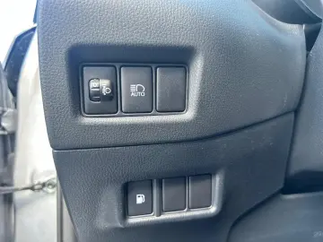 Toyota C-HR 1.8 HSD 122 CP 4x2 CVT Style 2023