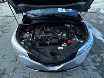 Toyota C-HR 1.8 HSD 122 CP 4x2 CVT Style 2023