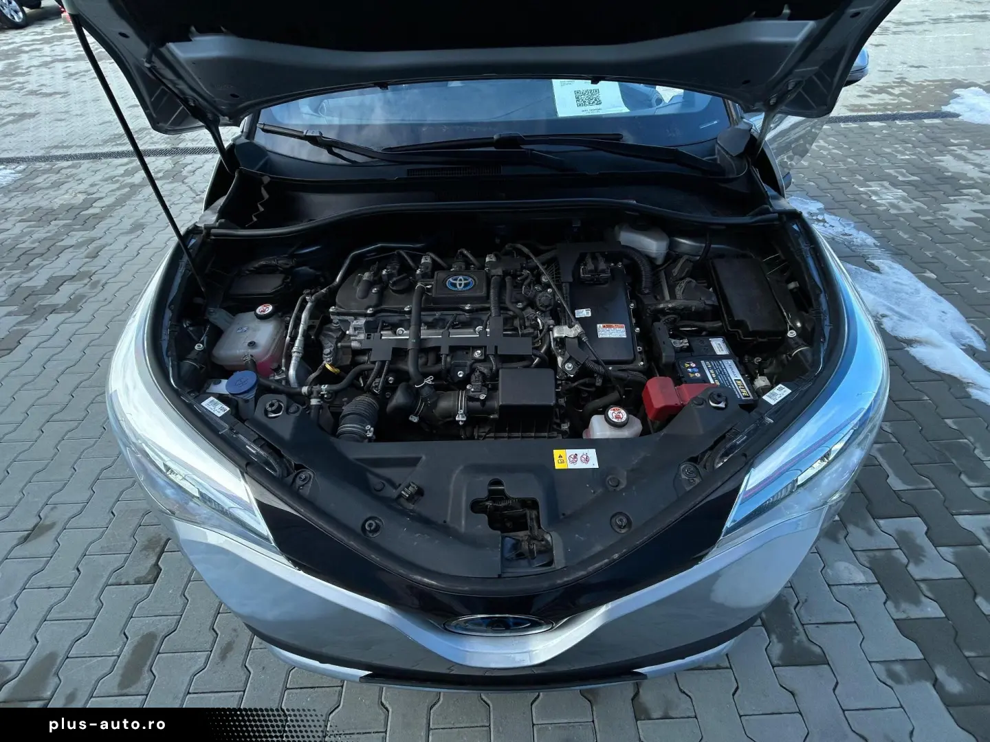 Toyota C-HR 1.8 HSD 122 CP 4x2 CVT Style 2023