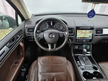 VW TOUAREG   An 2012   Motor 3 0 DIESEL – EURO 5