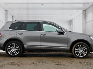 VW TOUAREG   An 2012   Motor 3 0 DIESEL – EURO 5