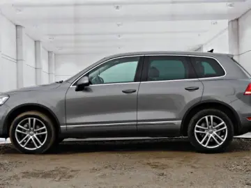 VW TOUAREG   An 2012   Motor 3 0 DIESEL – EURO 5