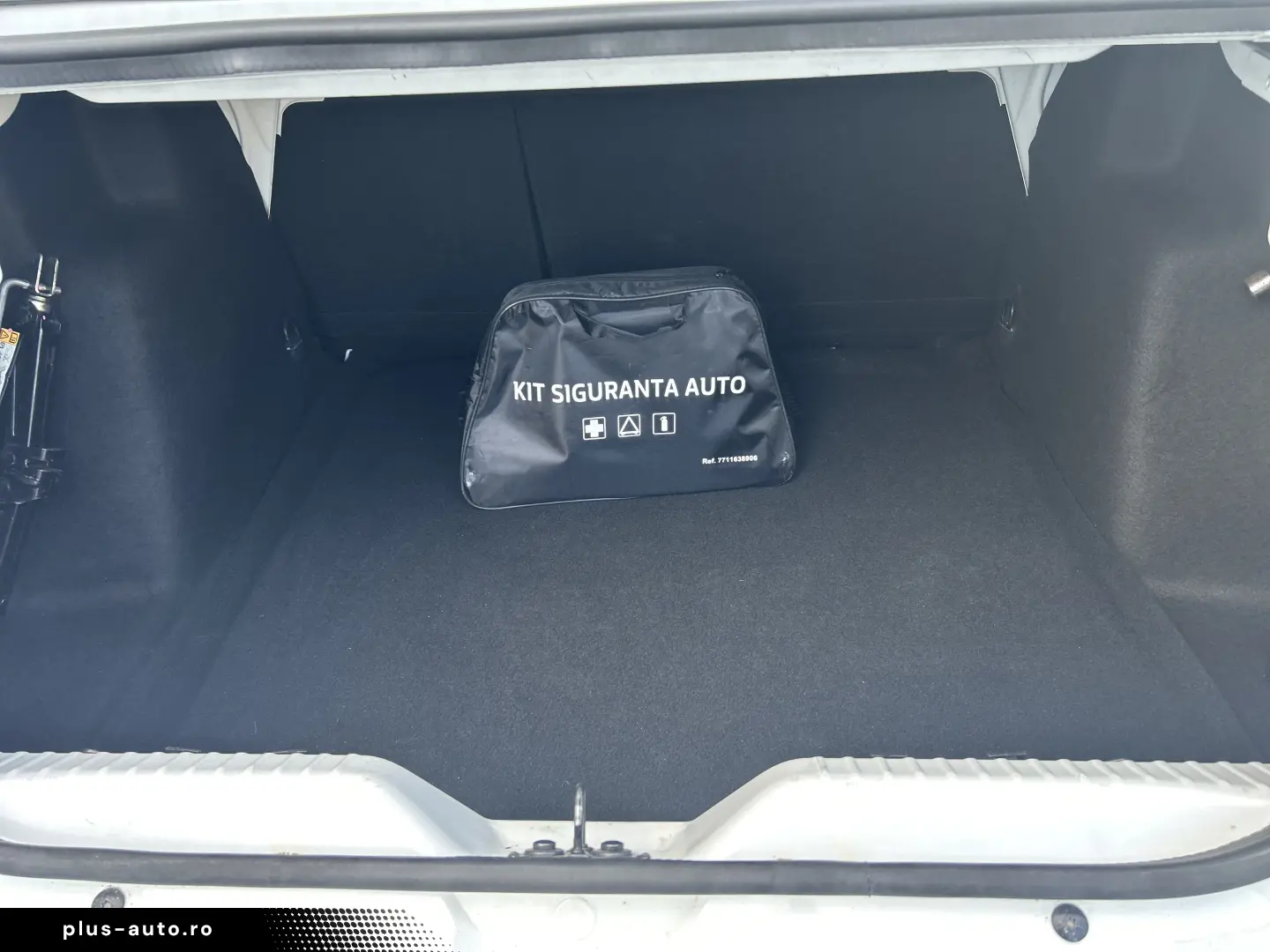 Dacia  Logan 1.0   90 Cp  Tm6 Comfort 2021  Benzina