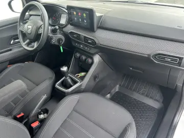 Dacia  Logan 1.0   90 Cp  Tm6 Comfort 2021  Benzina