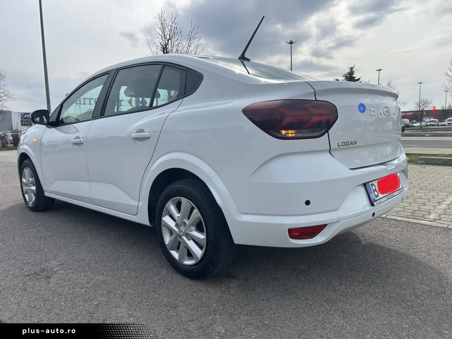 Dacia  Logan 1.0   90 Cp  G P L 2023