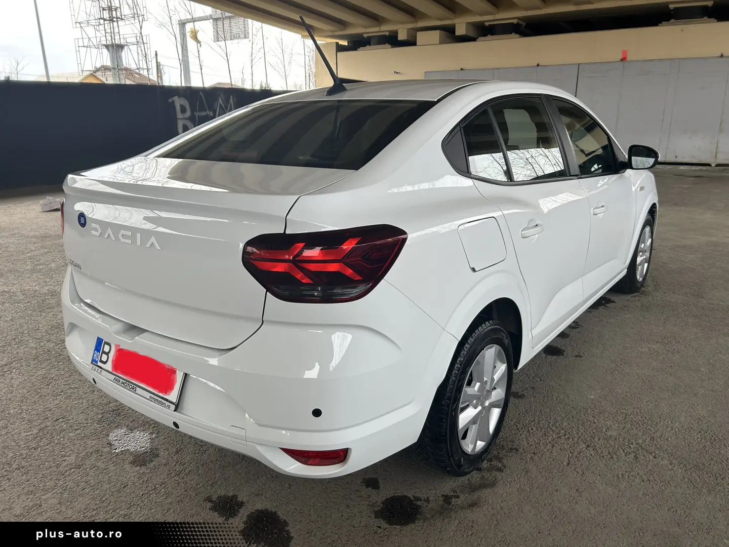 Dacia  Logan 1.0   90 Cp  G P L 2023