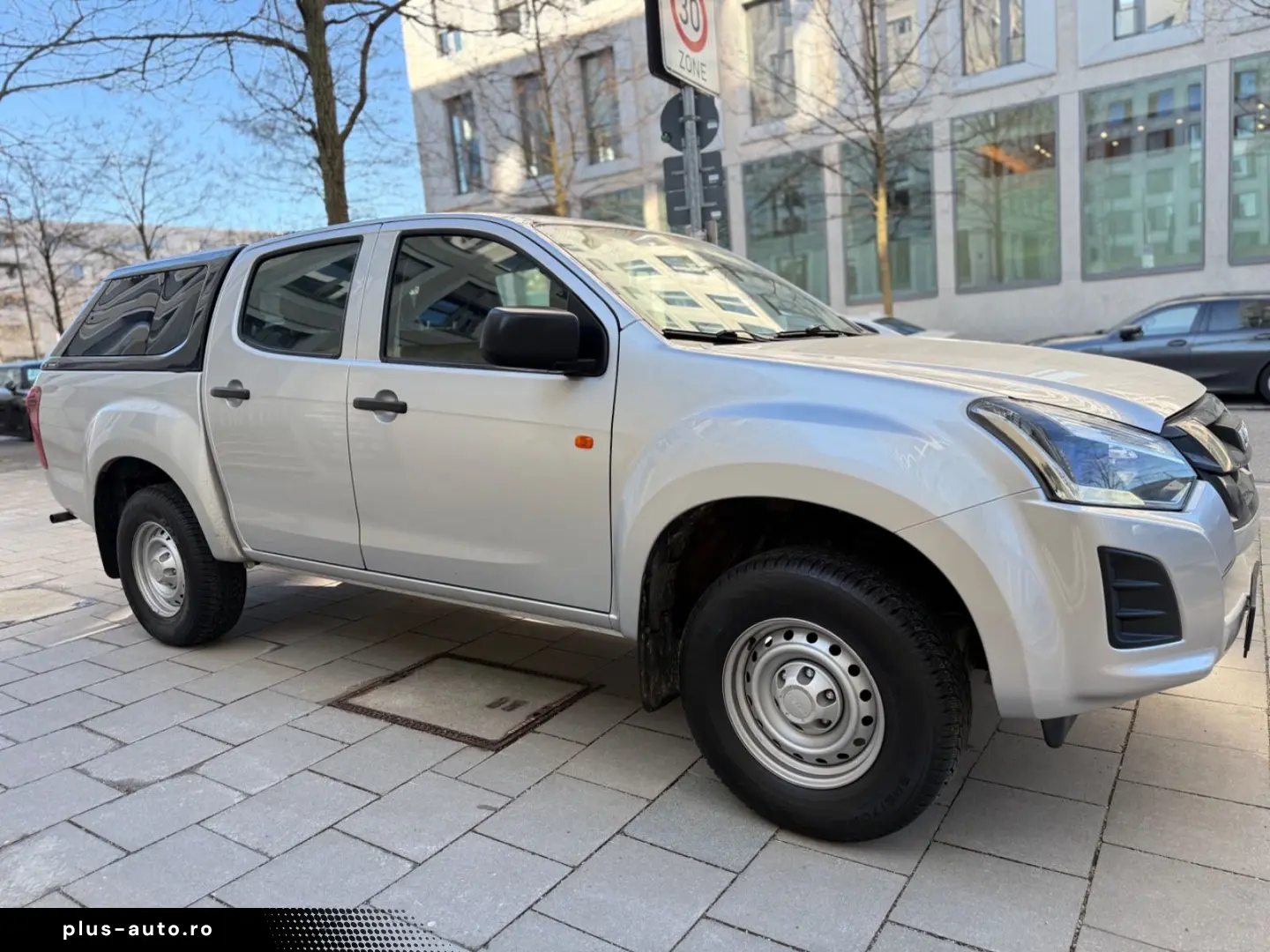 ISUZU D-Max Double Cab 4WD Basis