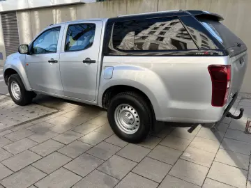 ISUZU D-Max Double Cab 4WD Basis