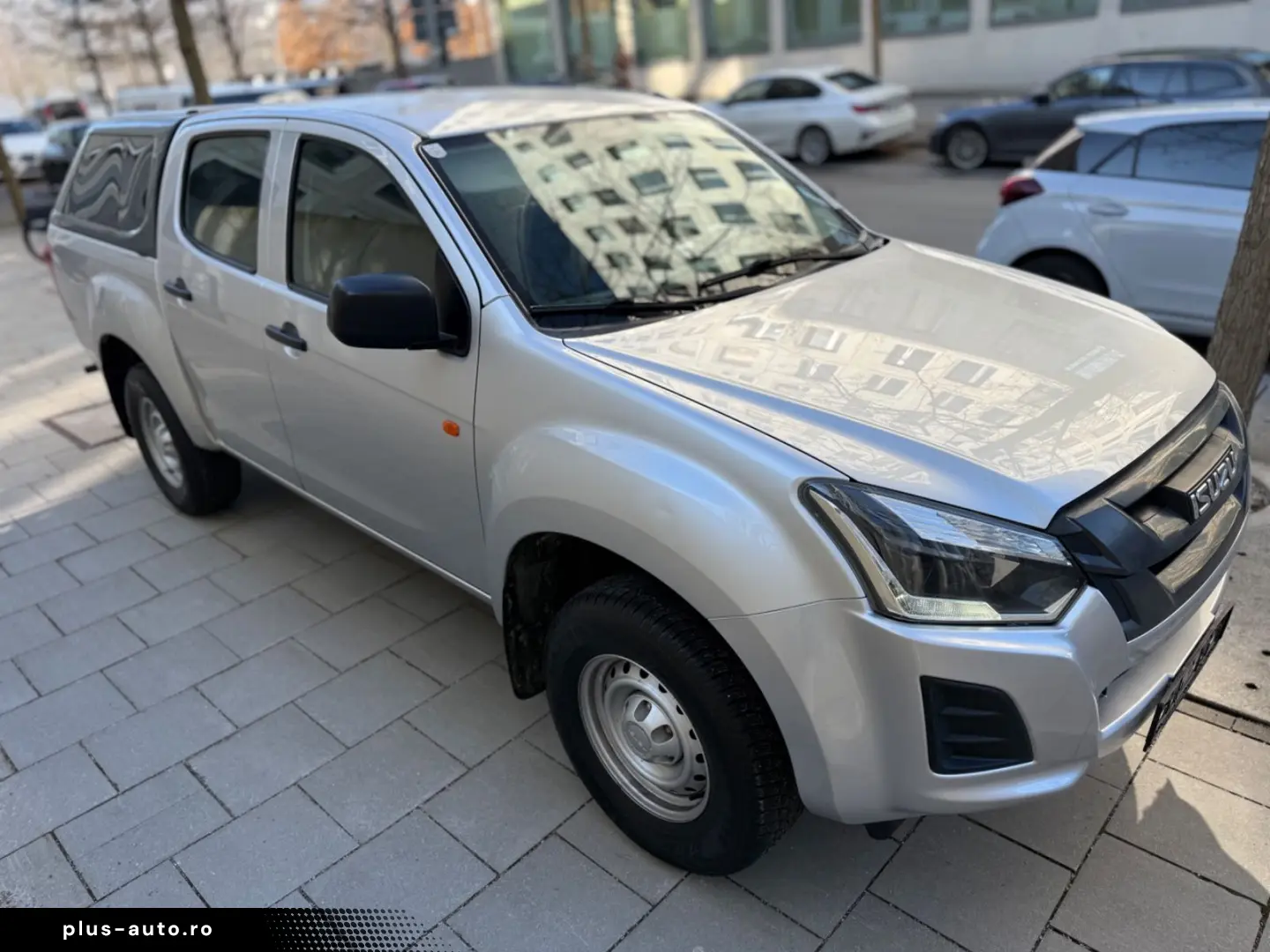 ISUZU D-Max Double Cab 4WD Basis