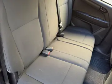 ISUZU D-Max Double Cab 4WD Basis