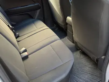 ISUZU D-Max Double Cab 4WD Basis