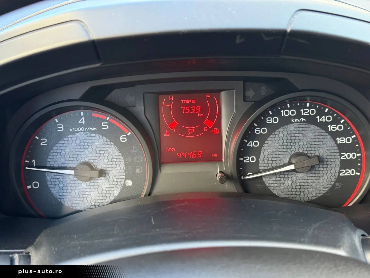 ISUZU D-Max Double Cab 4WD Basis