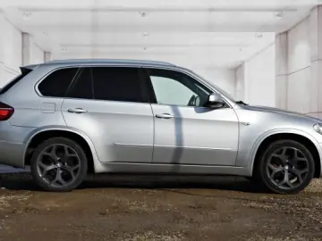 BMW X5   An 2011   Motor 3 0 DIESEL – EURO 5