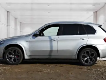 BMW X5   An 2011   Motor 3 0 DIESEL – EURO 5