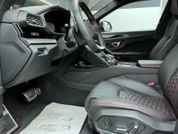 LAMBORGHINI Urus HUD NIGHT VISION B&O 23  REAR SEAT-ENTER.