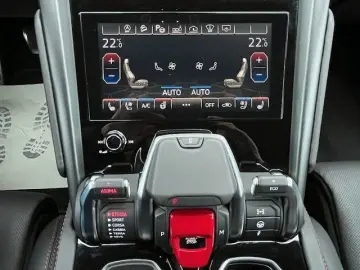 LAMBORGHINI Urus HUD NIGHT VISION B&O 23  REAR SEAT-ENTER.