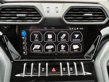 LAMBORGHINI Urus HUD NIGHT VISION B&O 23  REAR SEAT-ENTER.