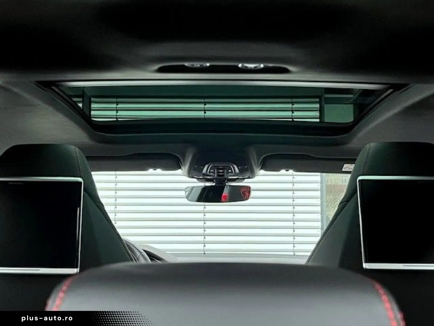 LAMBORGHINI Urus HUD NIGHT VISION B&O 23  REAR SEAT-ENTER.